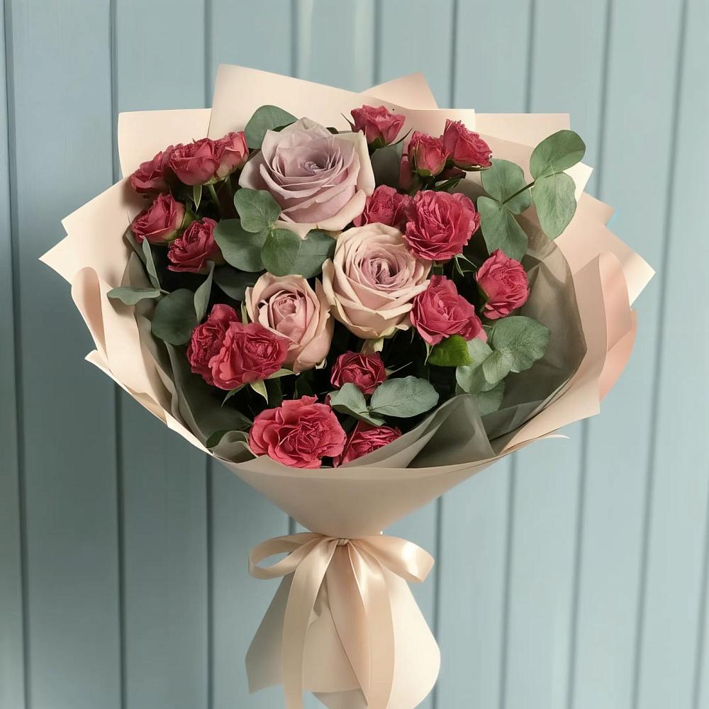 Букет цветов из: Гвоздики и Розы в Светлом Томской области
