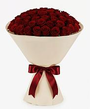 Букет 101 Бордовая роза Блэк Бакарра в Светлом Томской области