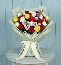 Букет цветов из:  Розы #REPLACE_PRED# Светлом Томской области