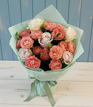 Букет цветов из:  Розы в Светлом Томской области