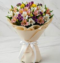 Букет цветов из:  Альстромерии в Светлом Томской области