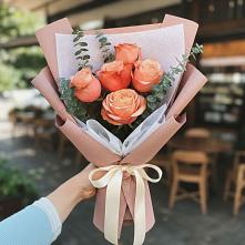 Букет цветов из:  Розы в Светлом Томской области