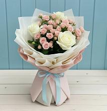 Букет цветов из:  Розы в Светлом Томской области