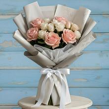 Букет цветов из:  Розы в Светлом Томской области