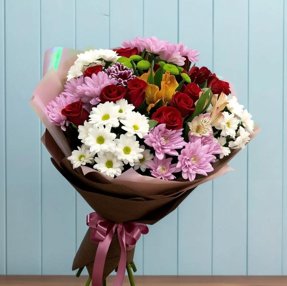Букет цветов из: Розы, Хризантемы и Альстромерии в Светлом Томской области