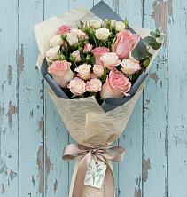 Букет цветов из:  Розы в Светлом Томской области