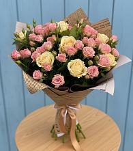 Букет цветов из:  Розы в Светлом Томской области