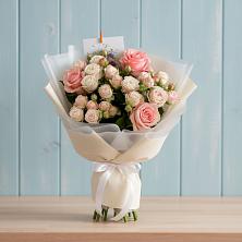 Букет цветов из:  Розы в Светлом Томской области