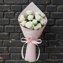 Букет цветов из:  Розы #REPLACE_PRED# Светлом Томской области