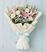 Букет цветов из:  Лилии в Светлом Томской области