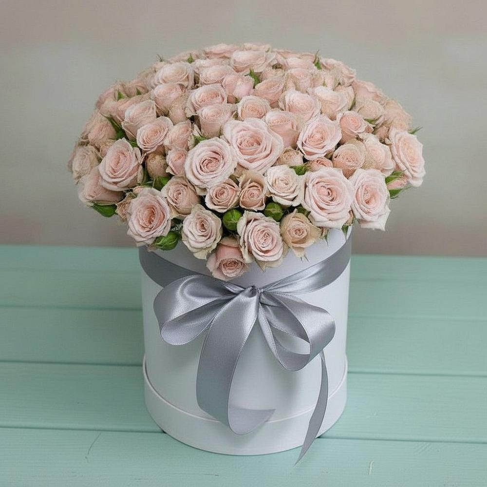 Цветочная композиция из Розы в шляпной коробке в Светлом Томской области