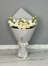 Букет цветов из:  Розы и Лизиантусы в Светлом Томской области