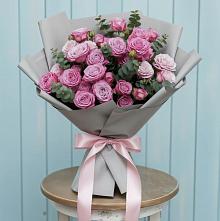 Букет цветов из:  Розы #REPLACE_PRED# Светлом Томской области